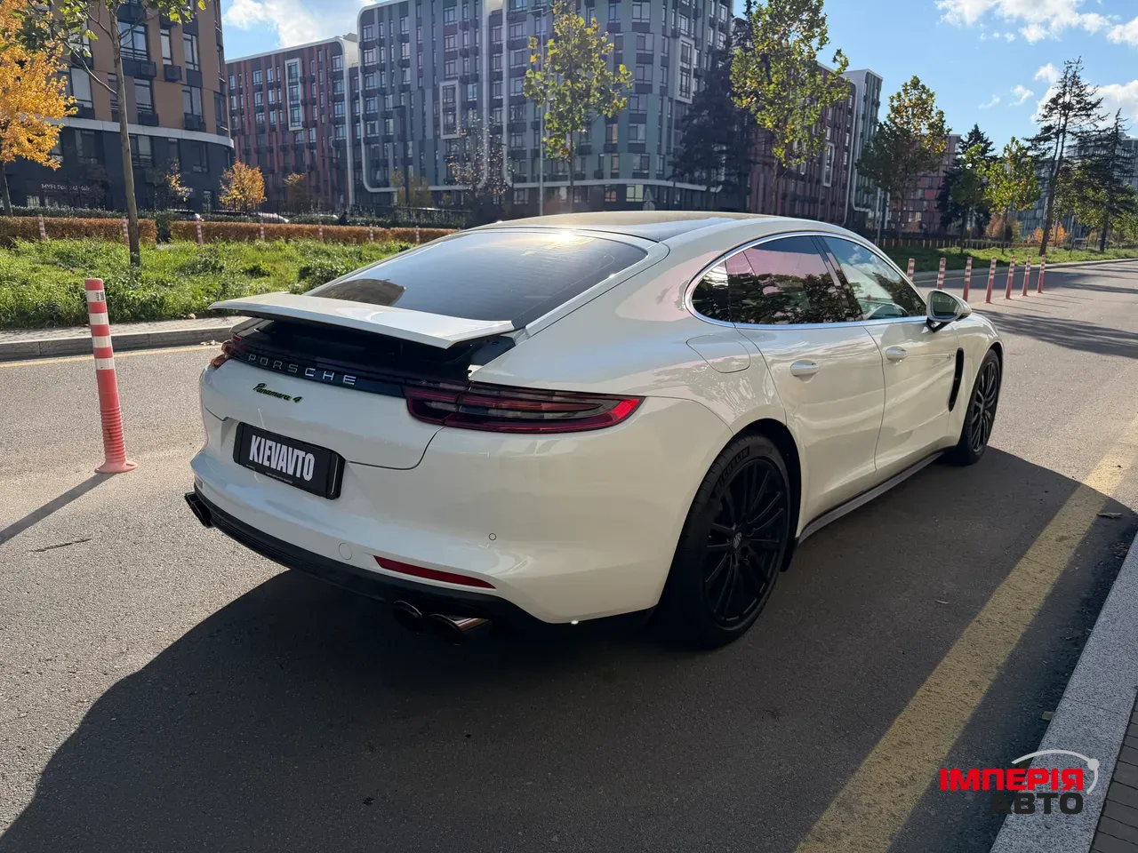 Porsche Panamera - фото 6