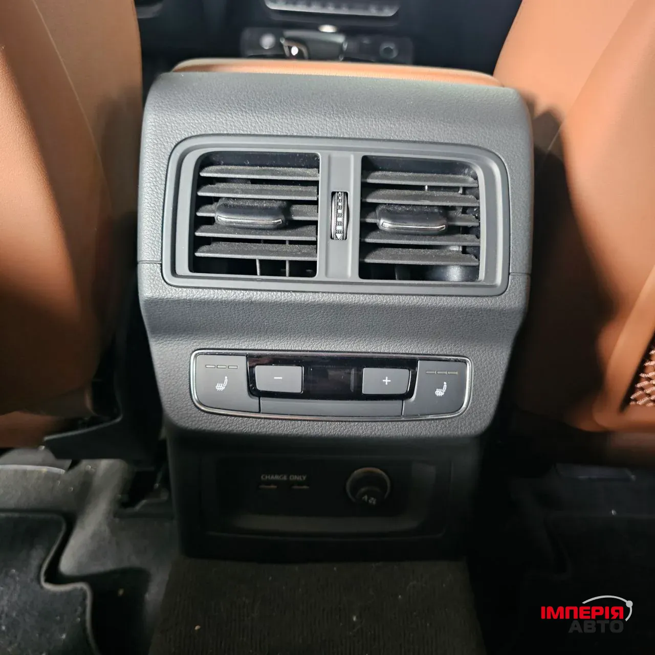 Audi Q5 - фото 14