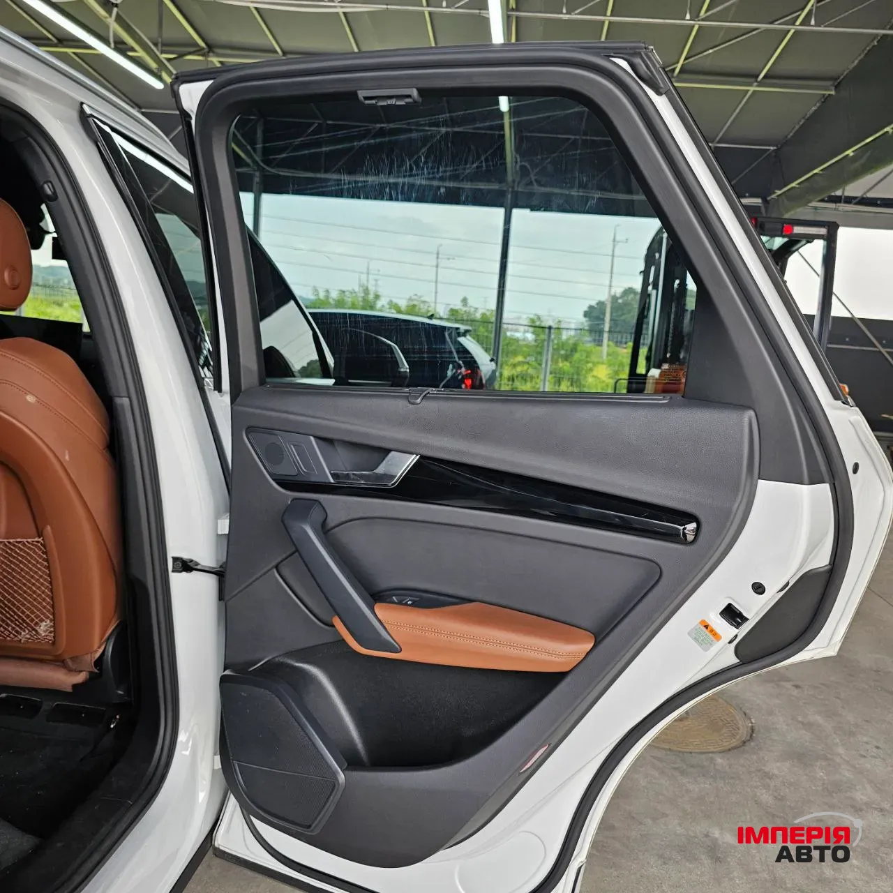 Audi Q5 - фото 17