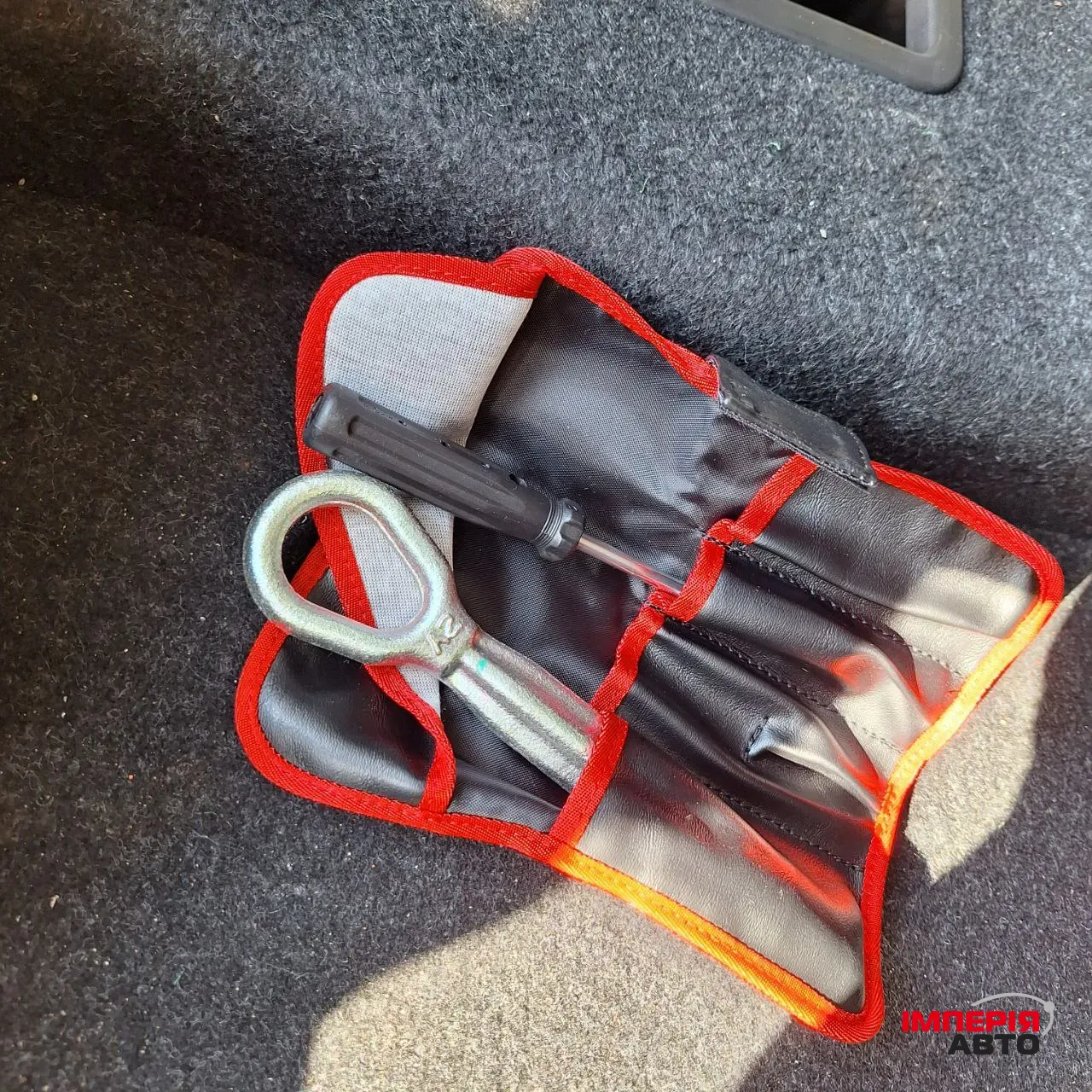 BMW 5 серії - фото 38