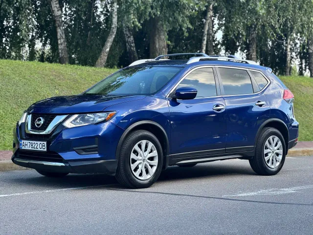 Nissan Rogue - фото 2