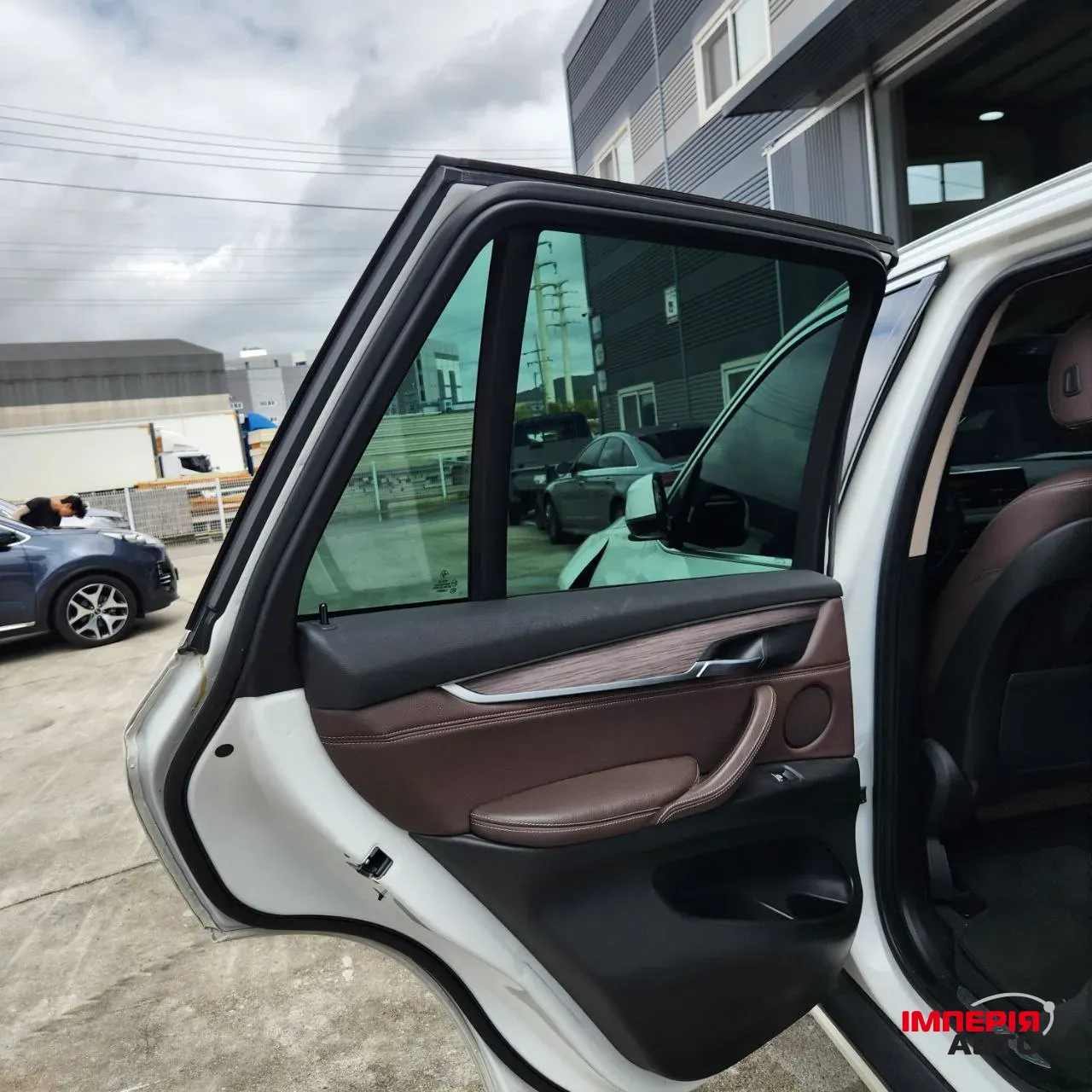 BMW X5 - фото 19