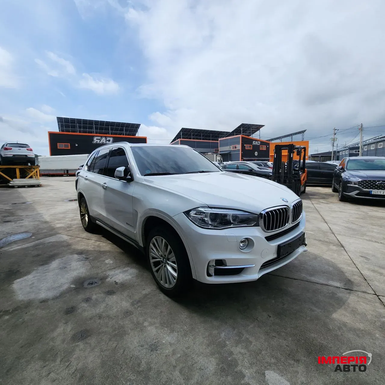 BMW X5 - фото 8