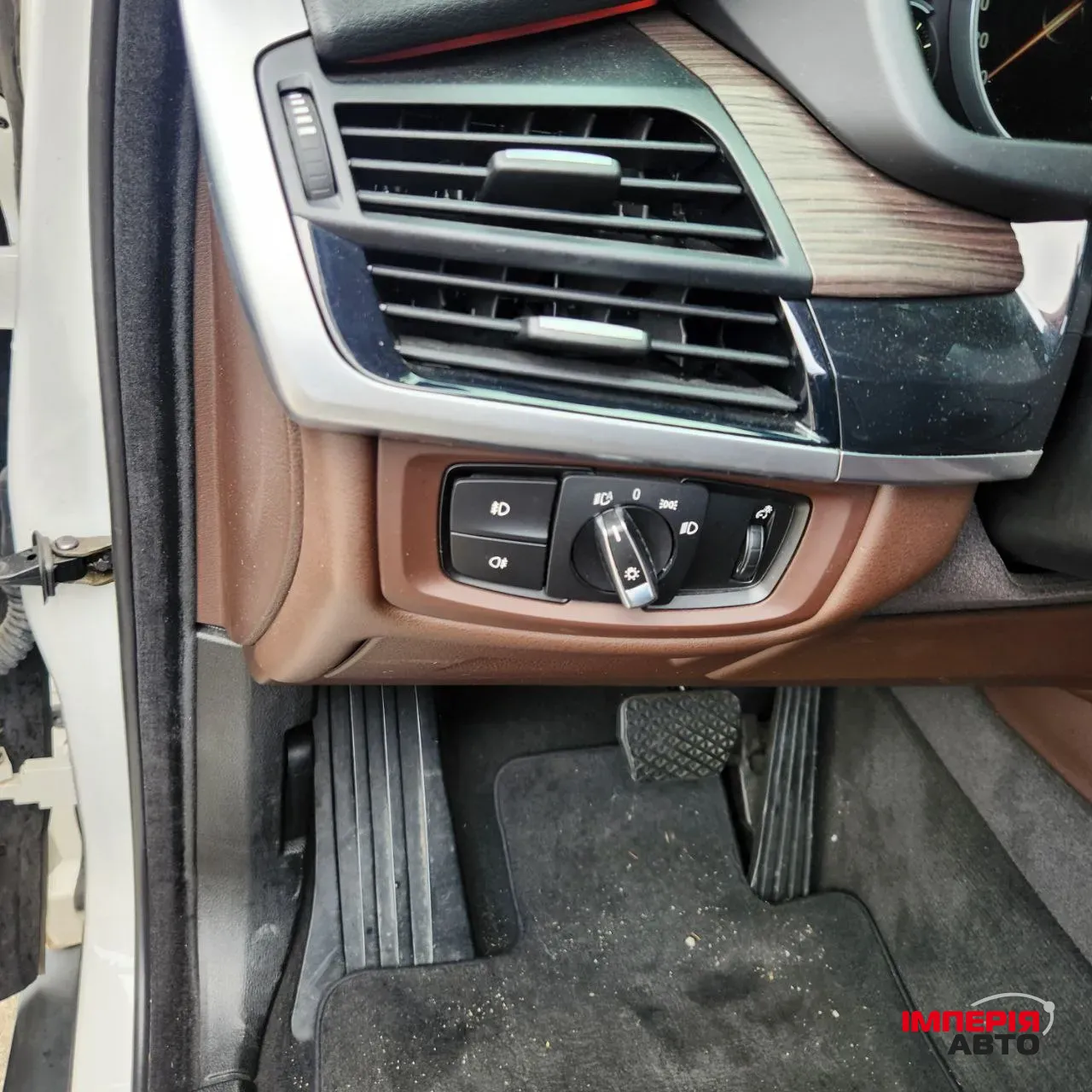 BMW X5 - фото 23