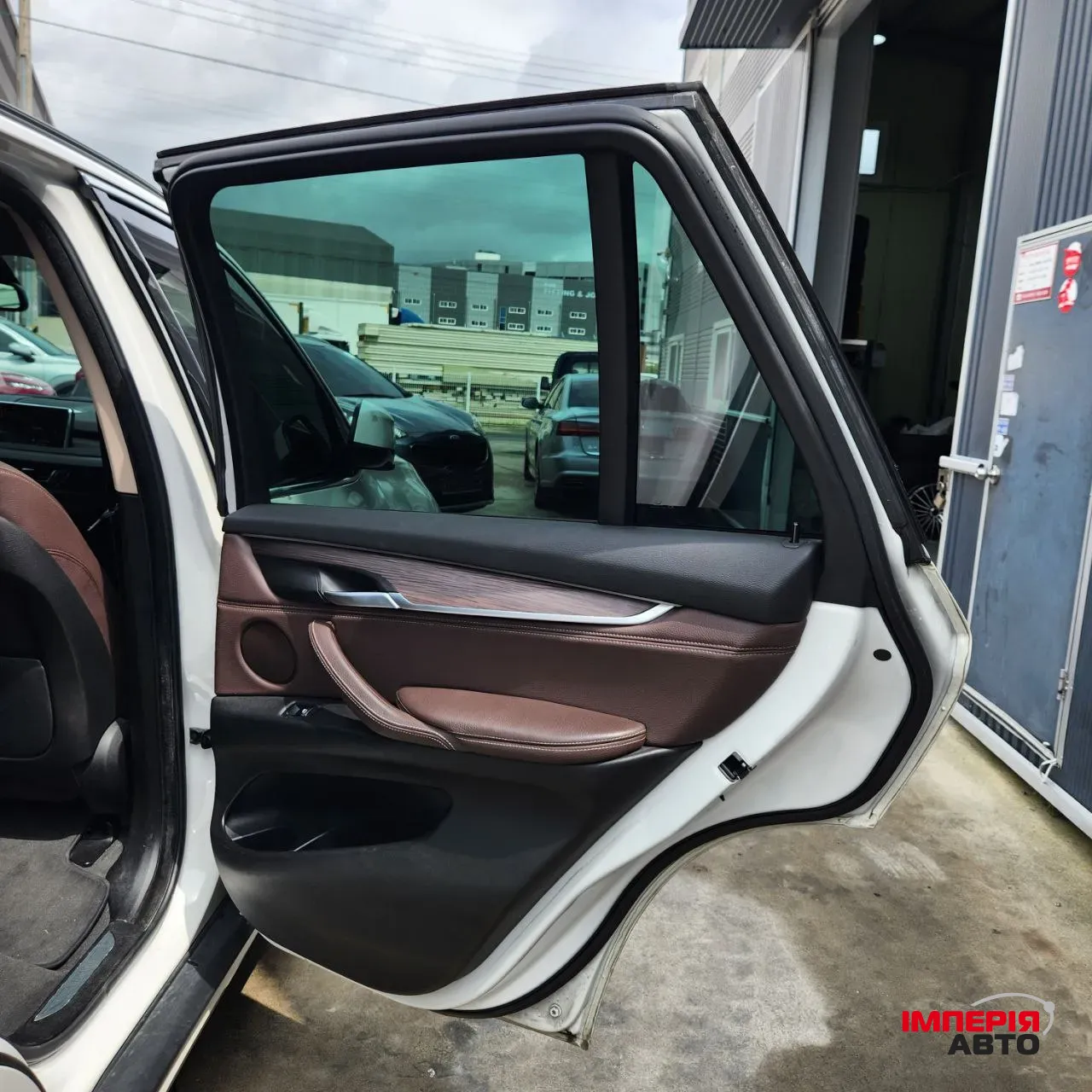 BMW X5 - фото 16