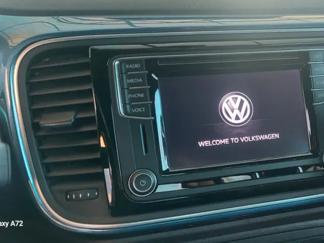 Volkswagen Beetle - фото 5