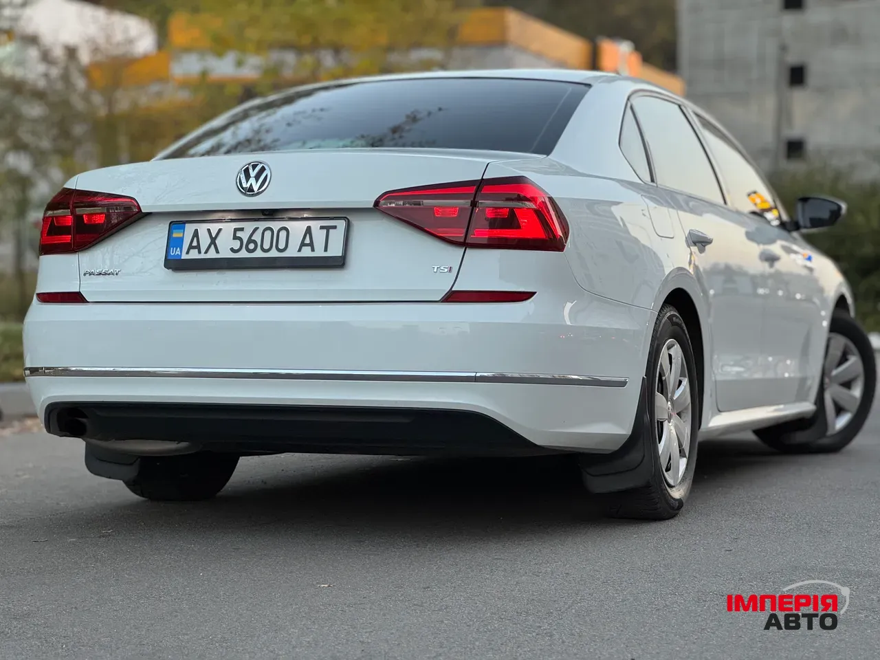 Volkswagen Passat - фото 6