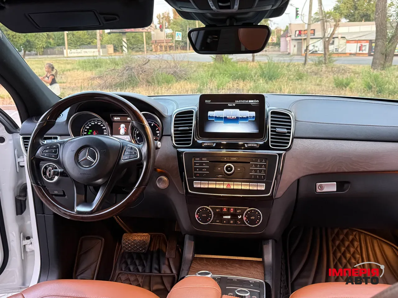 Mercedes-Benz GLE Coupe - фото 8