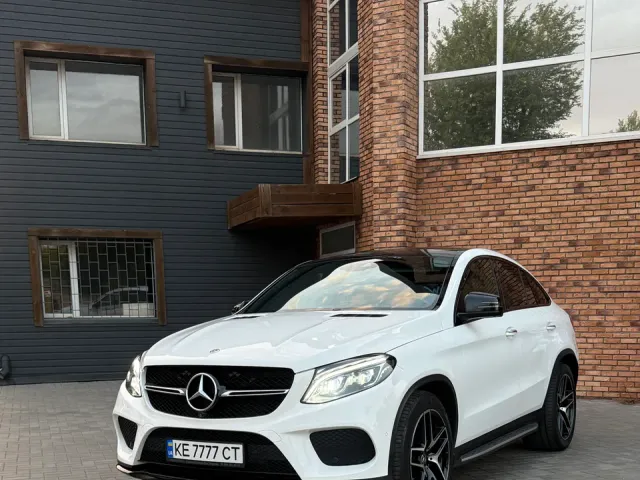 Mercedes-Benz GLE Coupe - фото 3