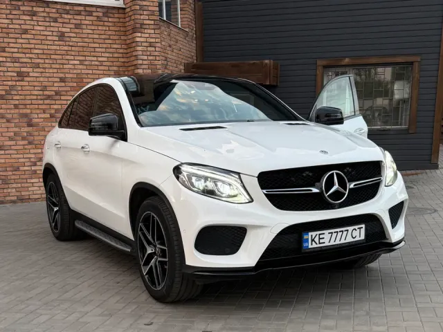Mercedes-Benz GLE Coupe - фото 1