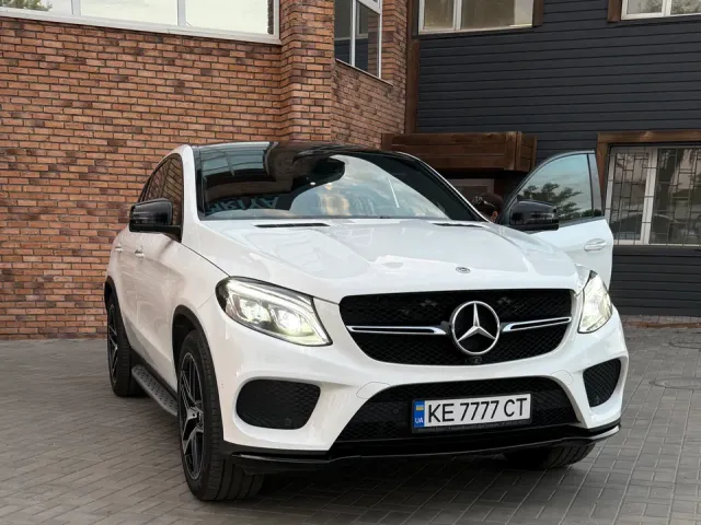 Mercedes-Benz GLE Coupe - фото 4