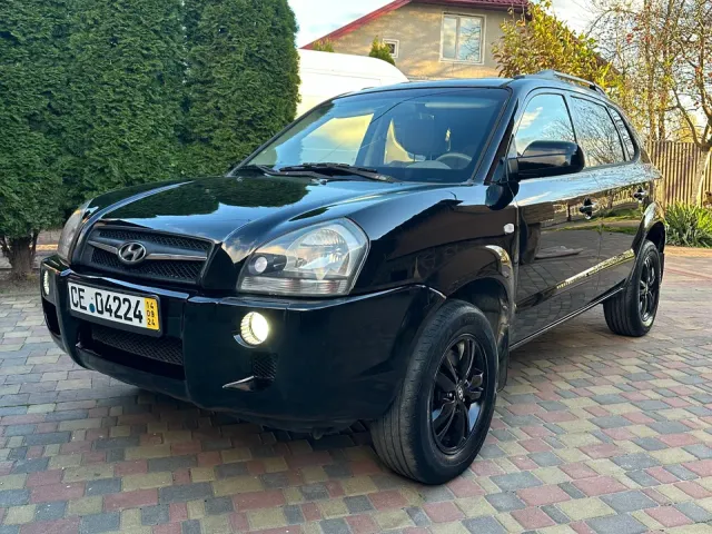 Hyundai Tucson - фото 1