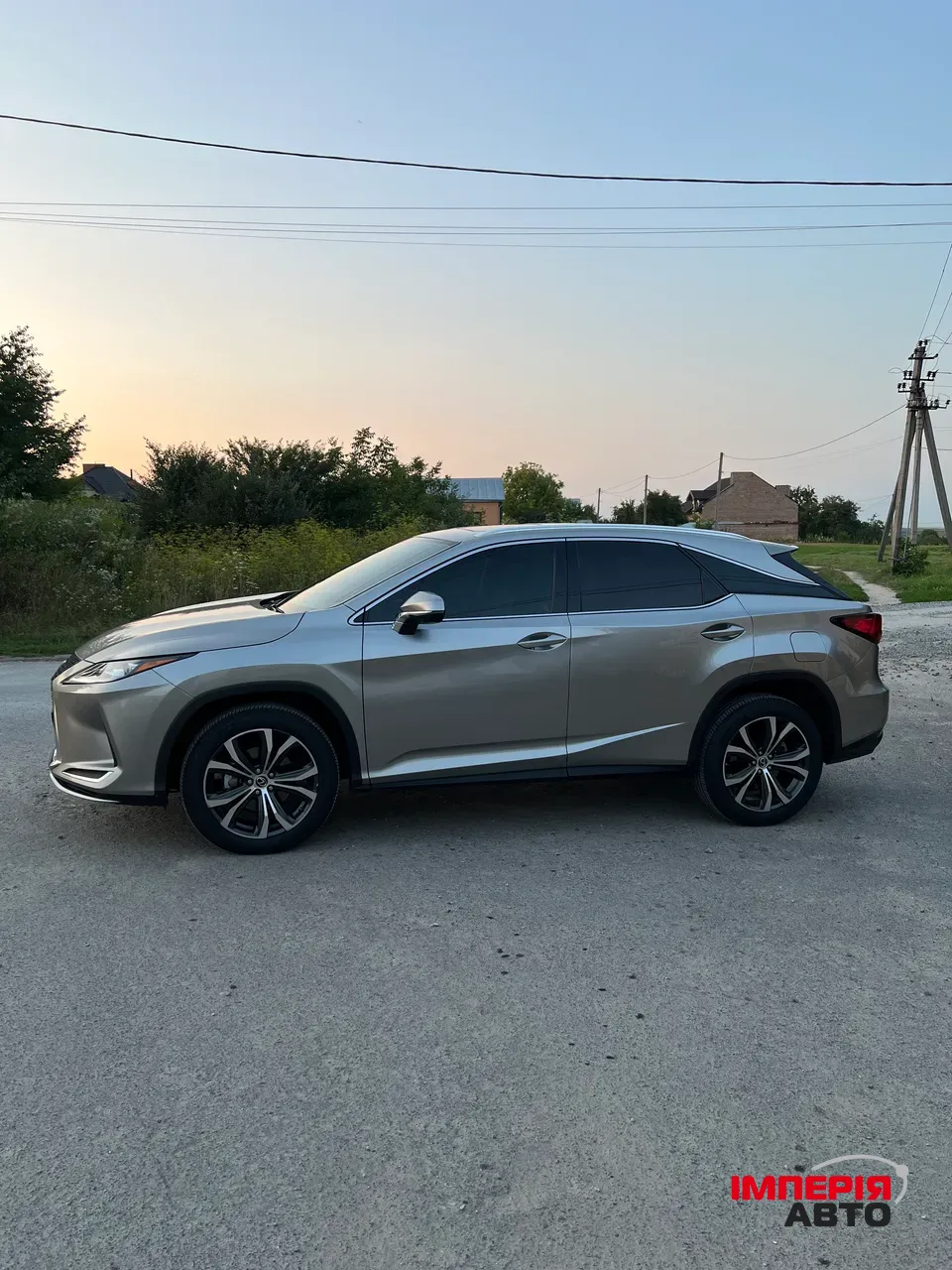 Lexus RX - фото 3