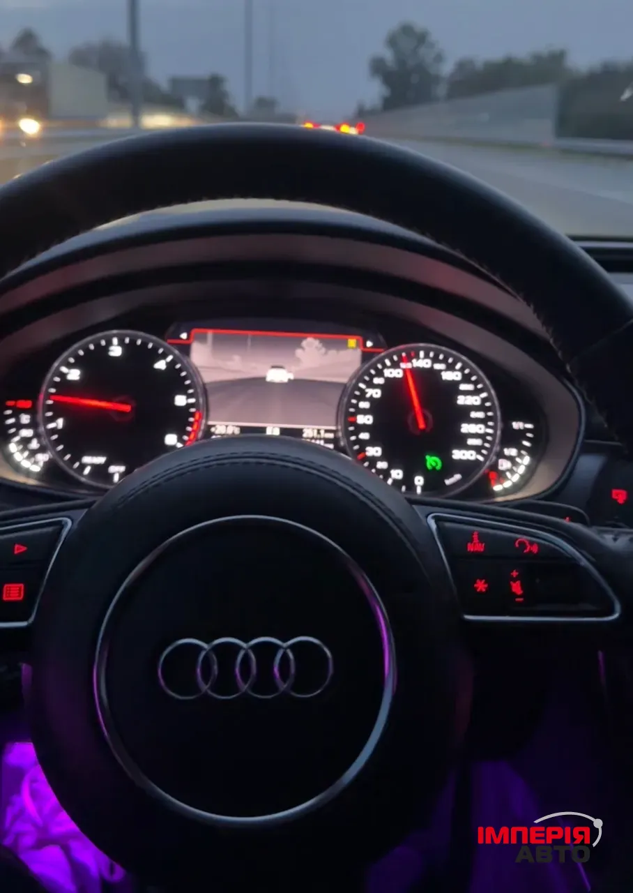 Audi A7 - фото 13