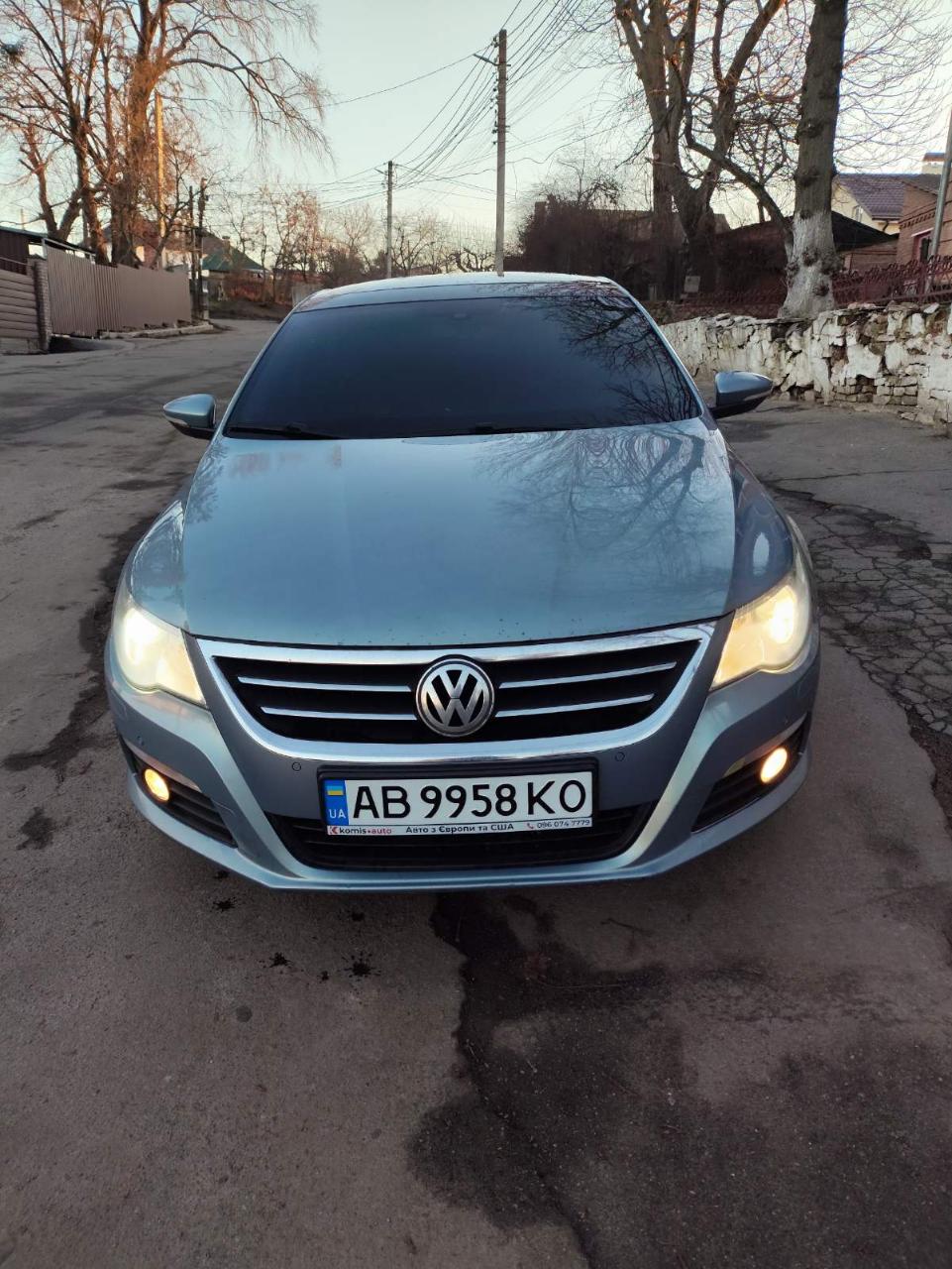 Volkswagen Passat CC - фото 12