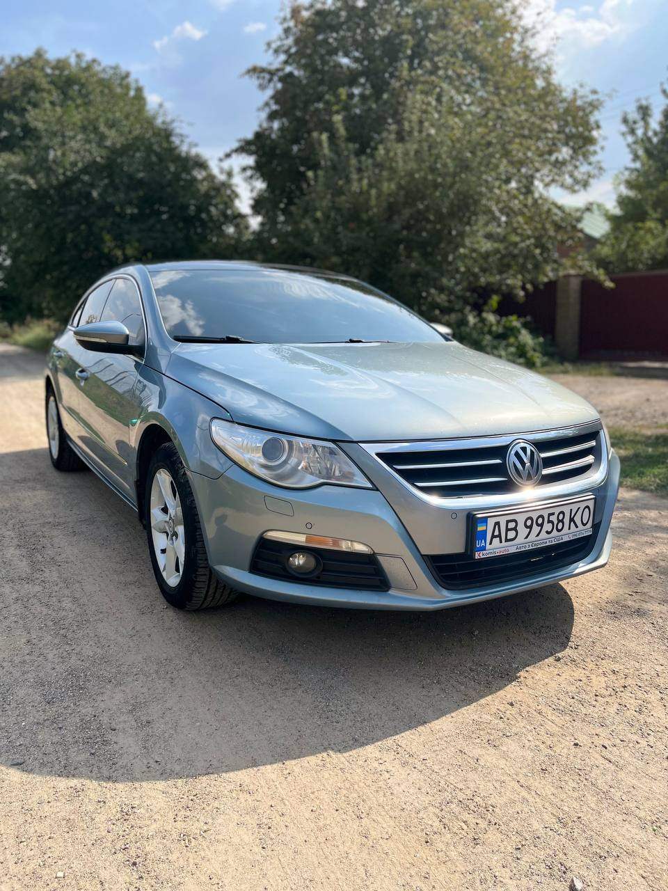 Volkswagen Passat CC - фото 3