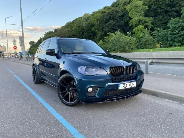 BMW X5 - фото 4