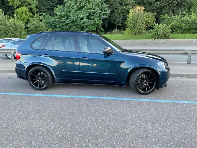 BMW X5 - фото 3