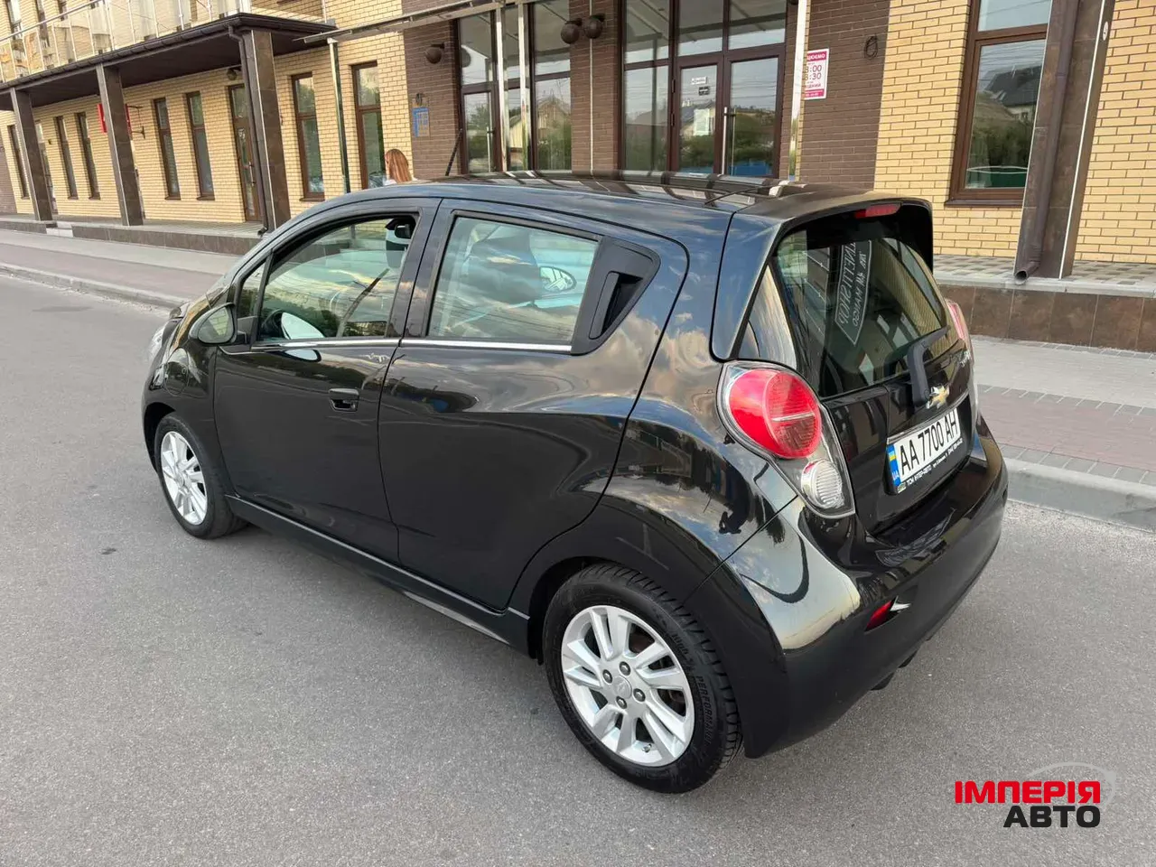 Chevrolet Spark - фото 3