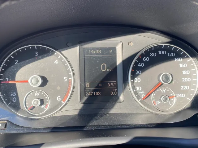 Volkswagen Touran - фото 5