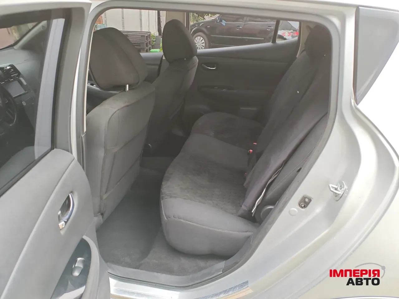 Nissan Leaf - фото 8