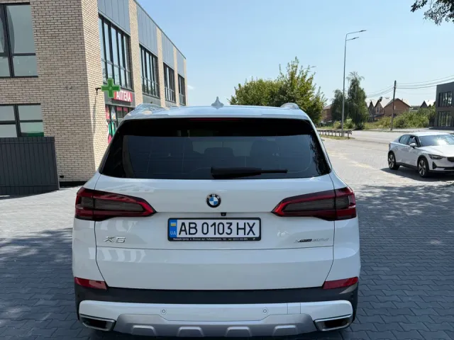 BMW X5 - фото 5