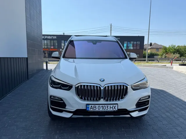 BMW X5 - фото 2