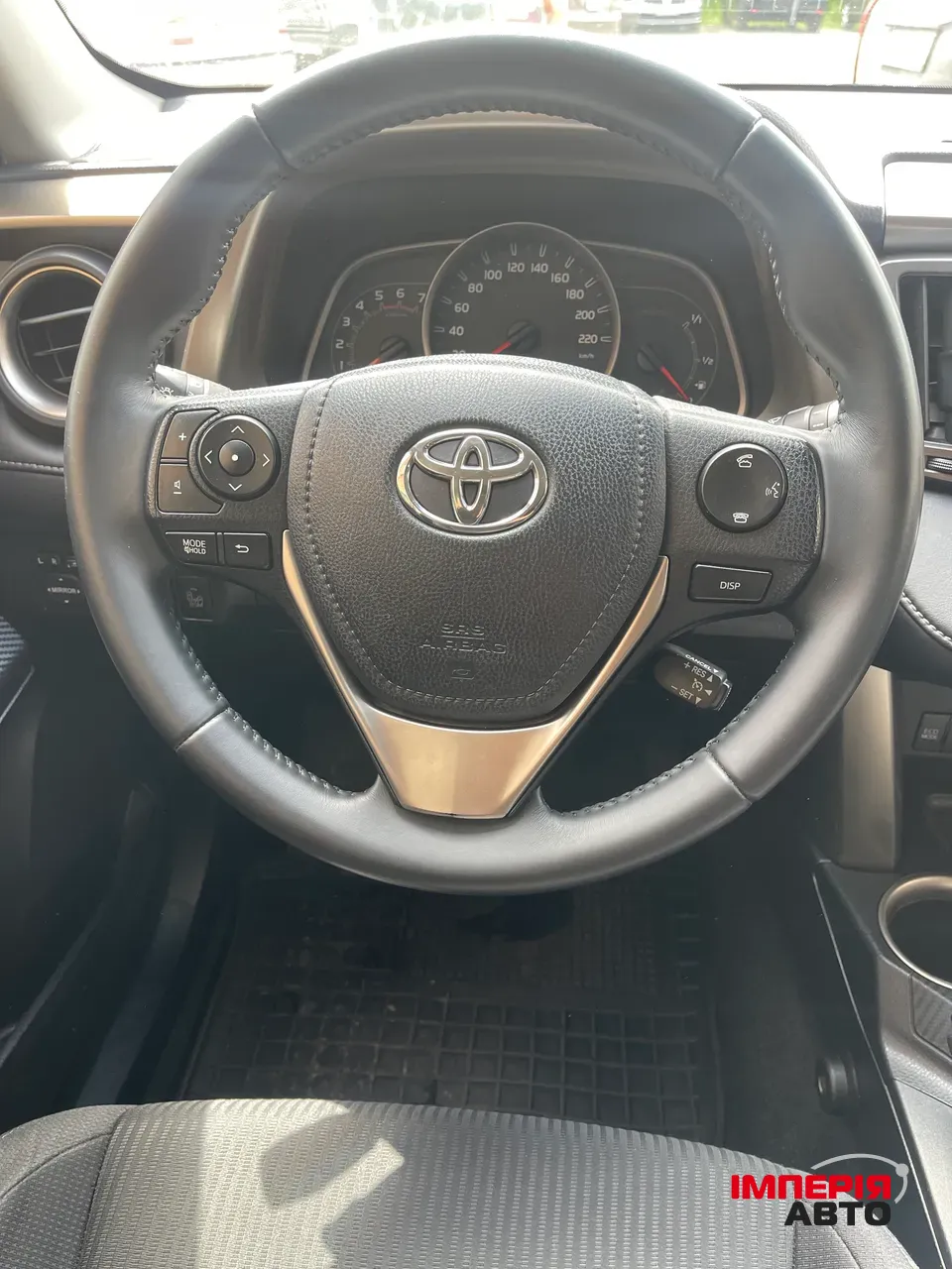 Toyota RAV4 - фото 29