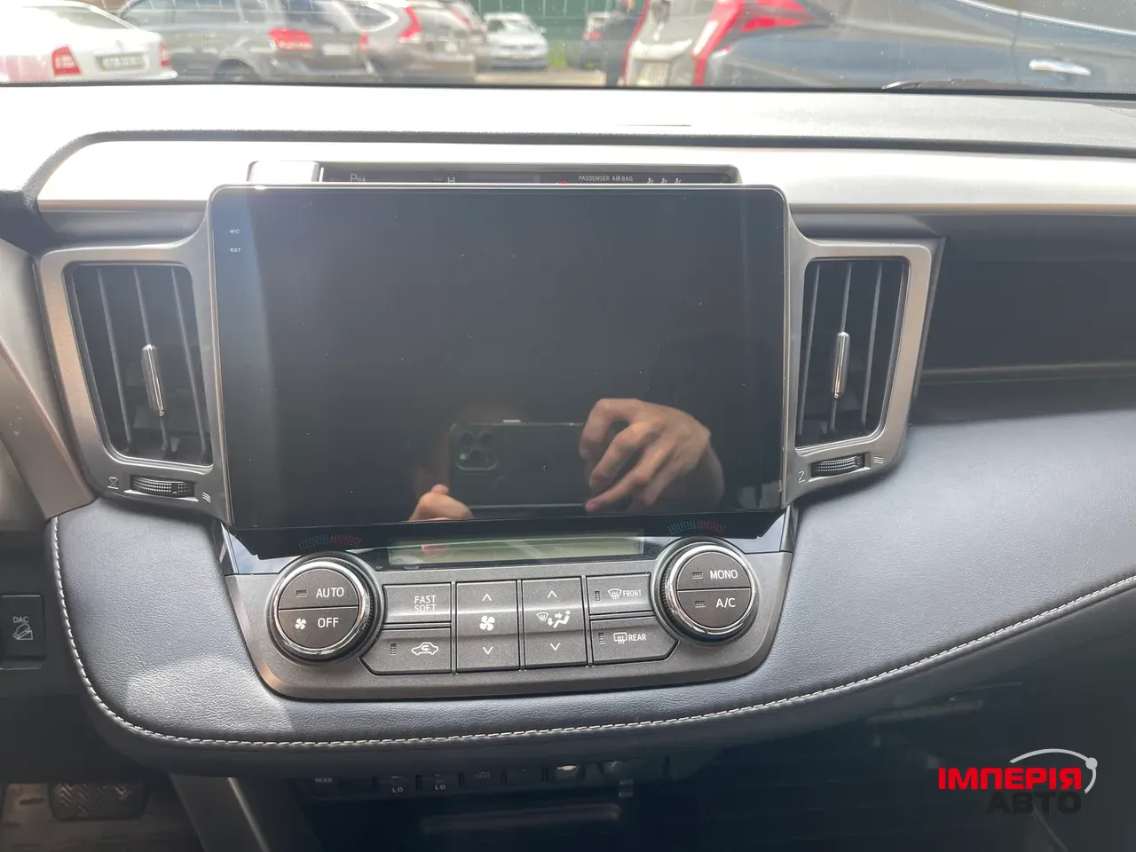 Toyota RAV4 - фото 32