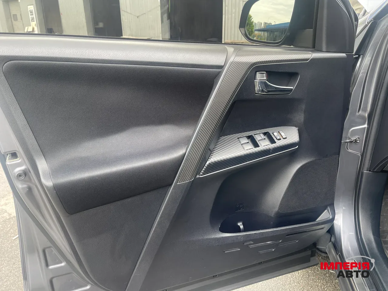 Toyota RAV4 - фото 19