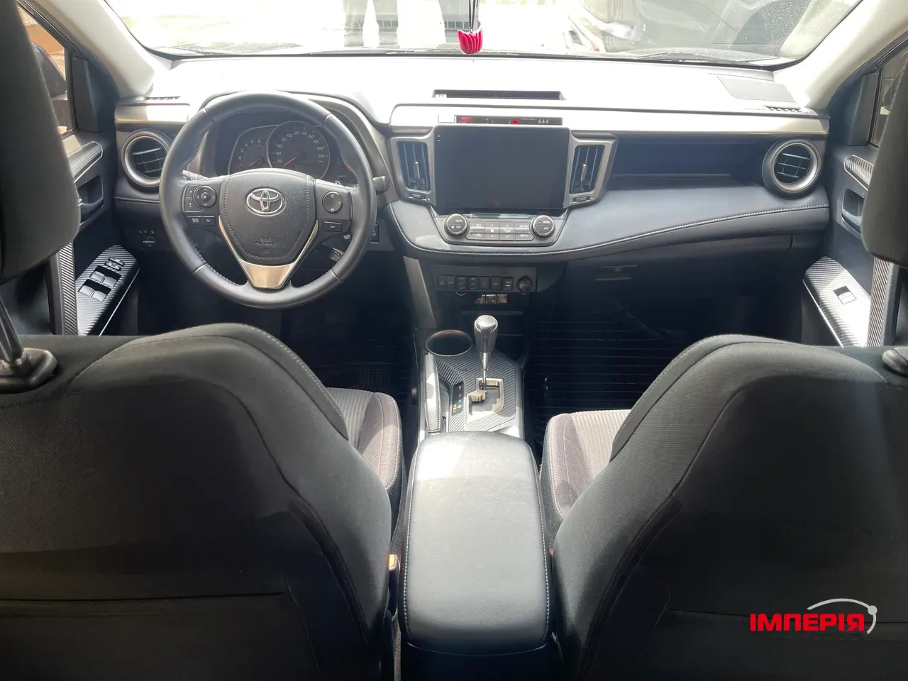 Toyota RAV4 - фото 33