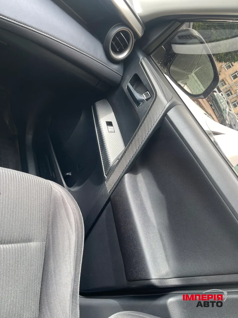 Toyota RAV4 - фото 34