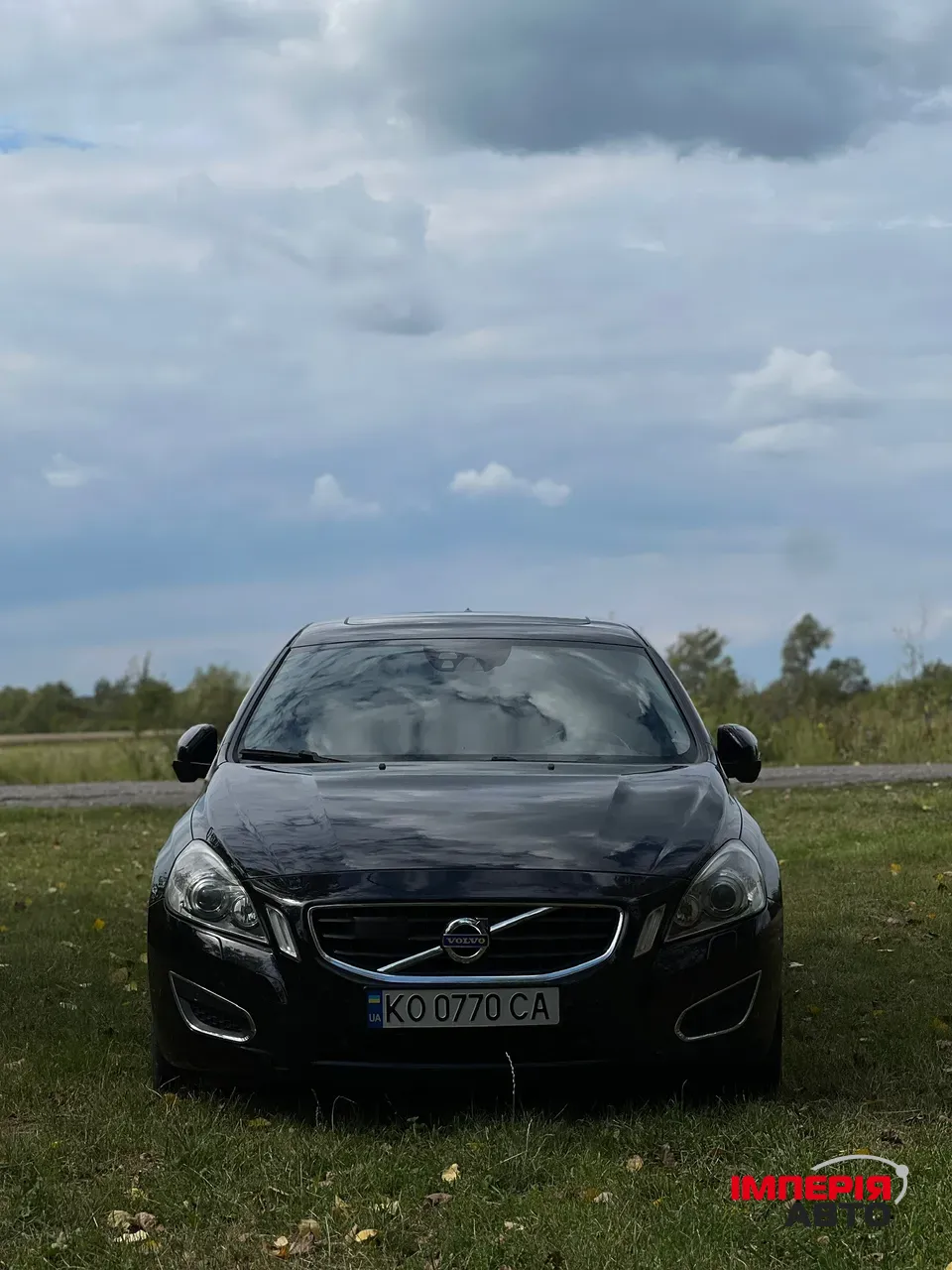Volvo S60 - фото 1