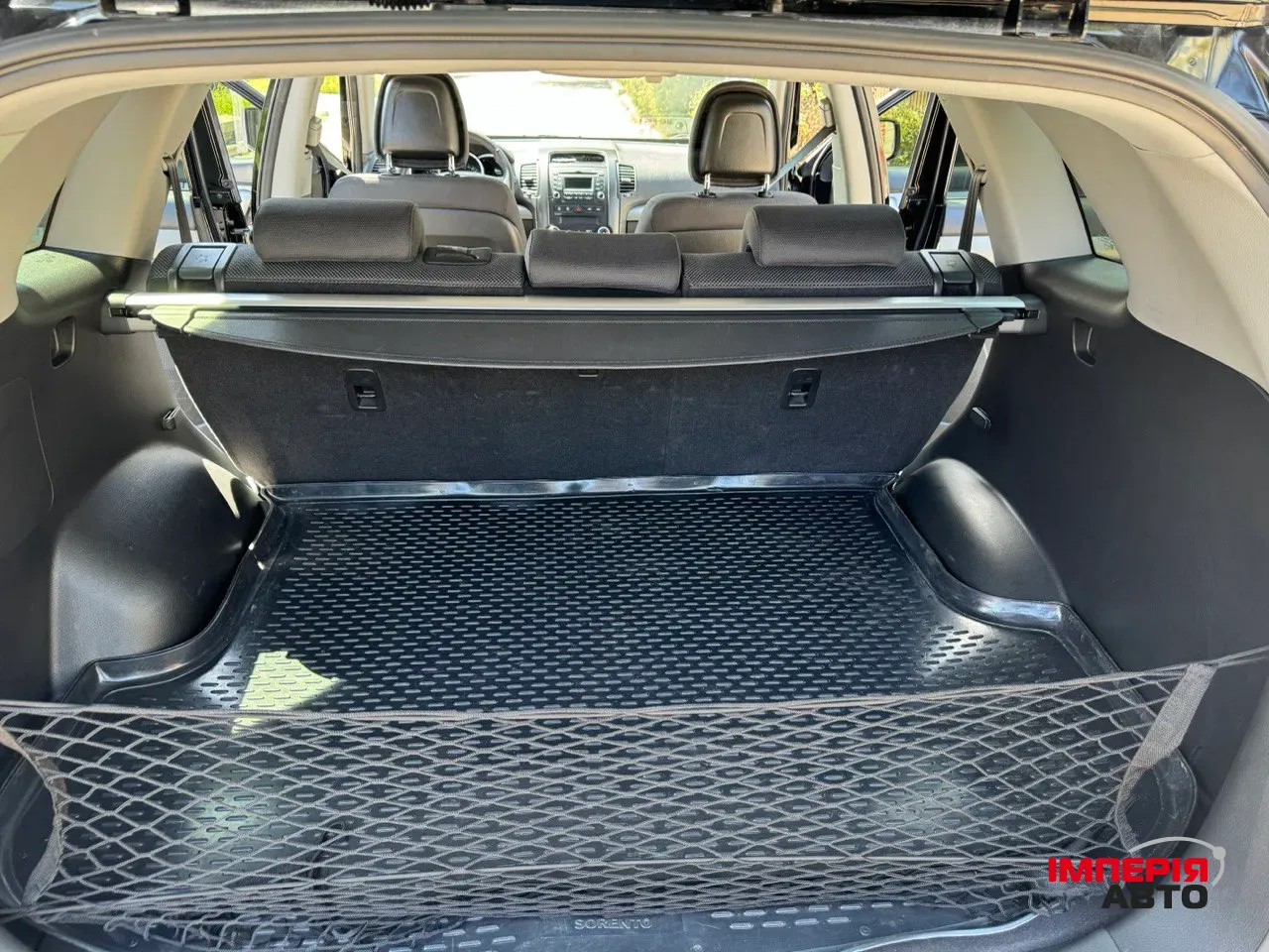 Kia Sorento - фото 5