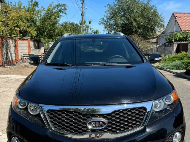 Kia Sorento - фото 3