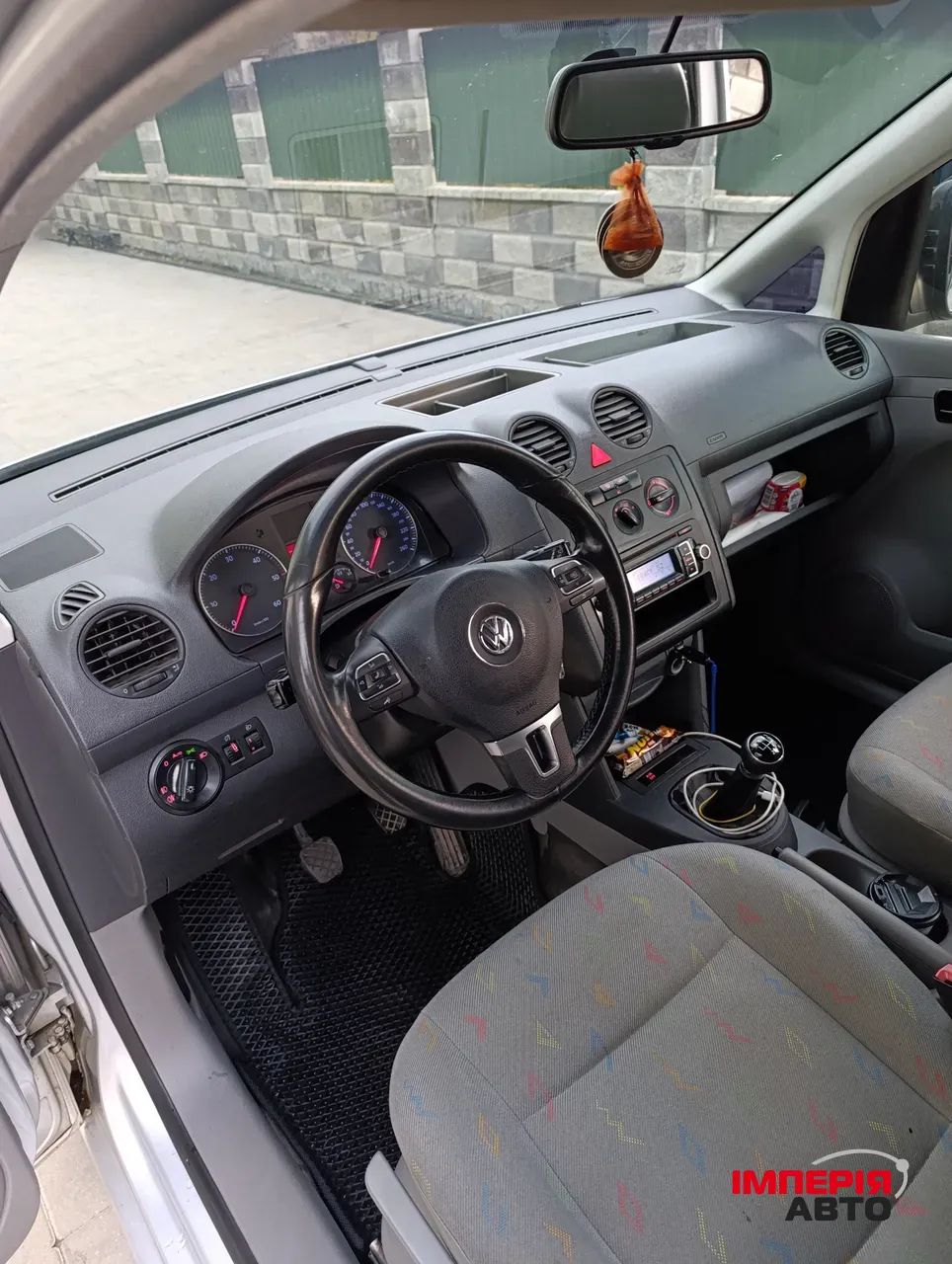 Volkswagen Caddy - фото 6