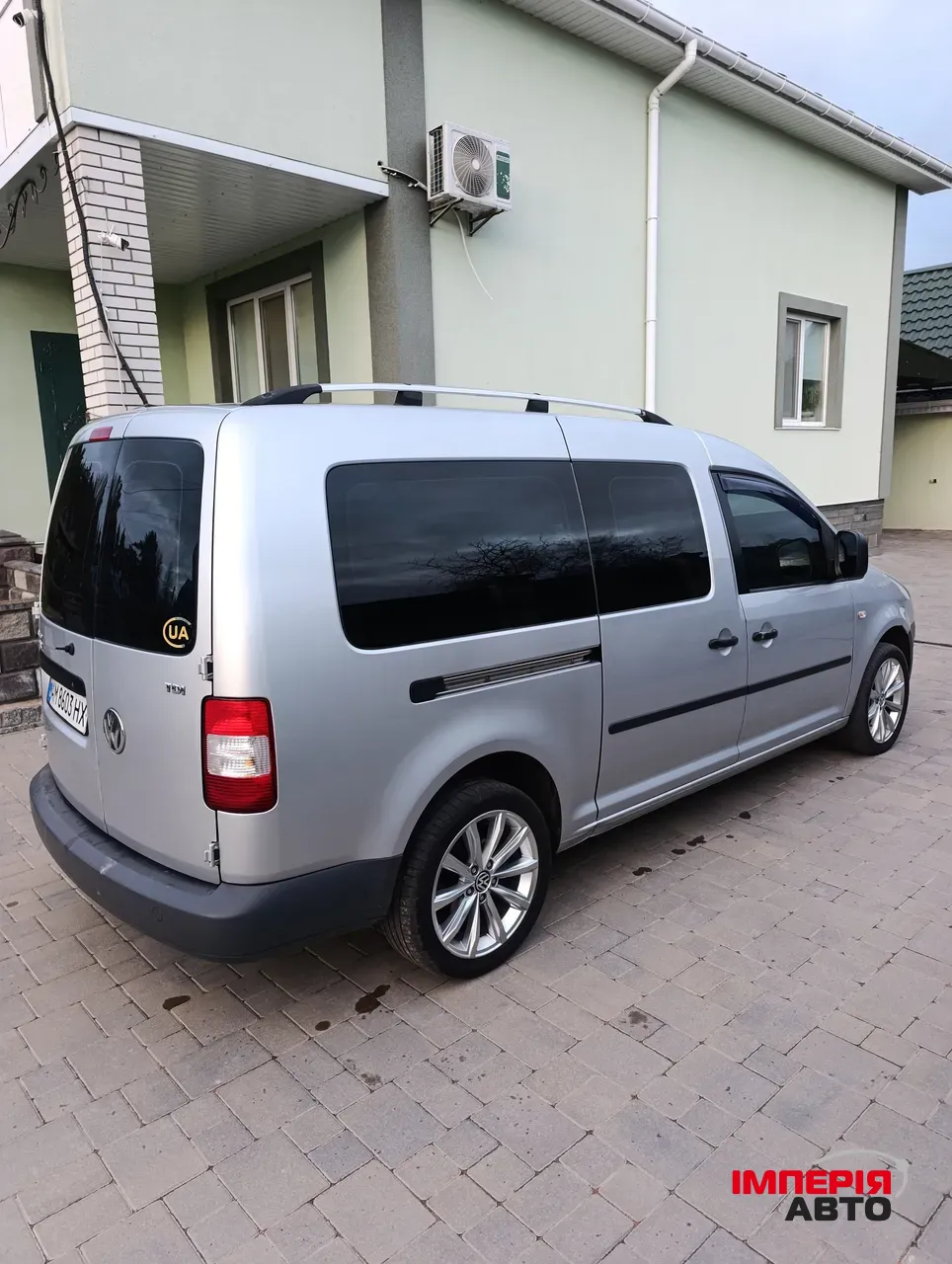 Volkswagen Caddy - фото 5