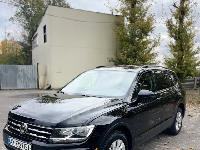 Volkswagen Tiguan - фото 3