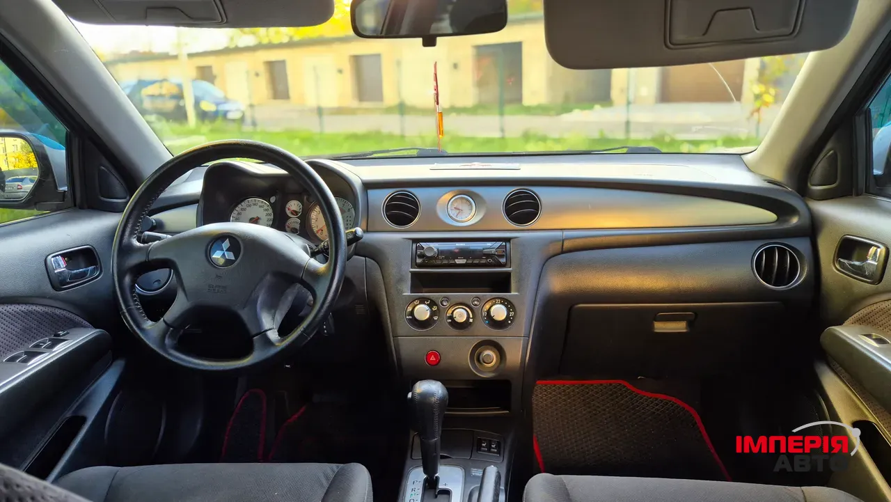 Mitsubishi Outlander - фото 19