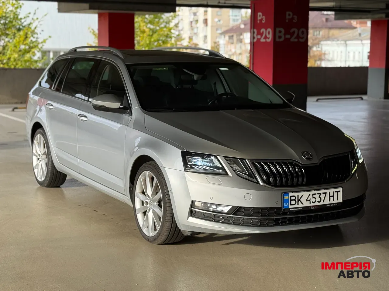Skoda Octavia - фото 4