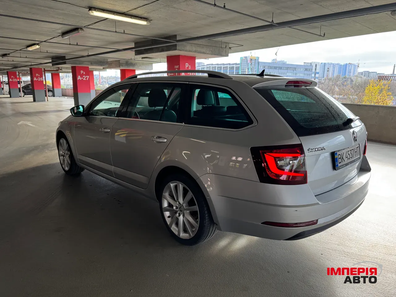 Skoda Octavia - фото 9