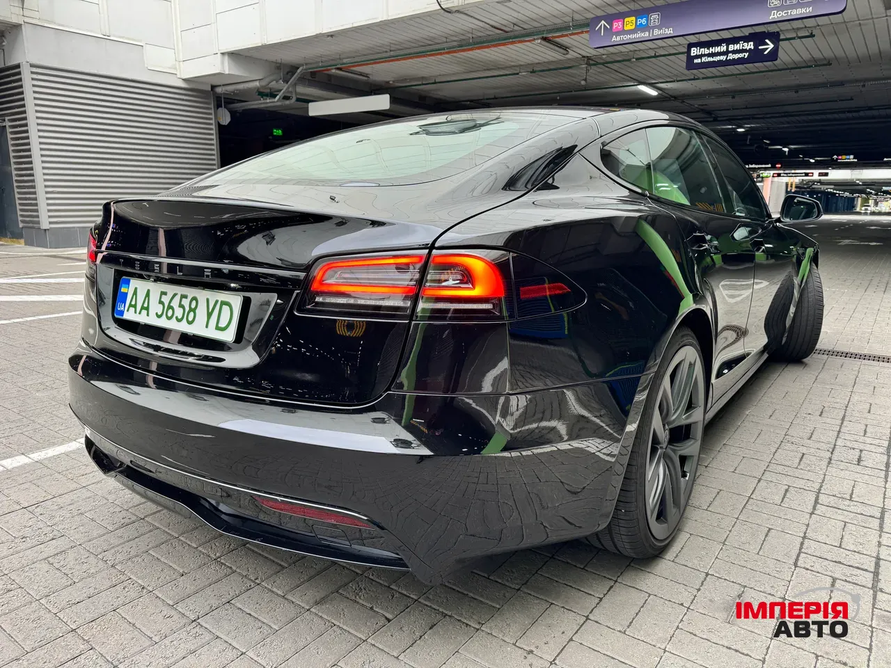 Tesla Model S - фото 5