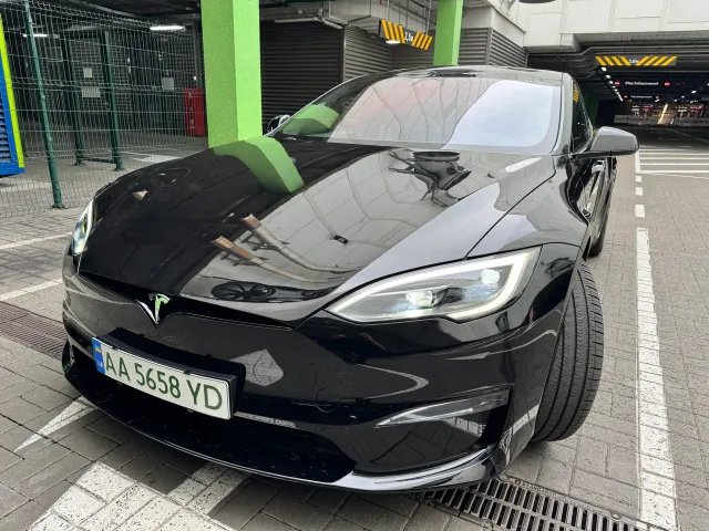 Tesla Model S - фото 4