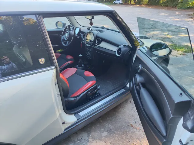 Mini Hatch - фото 4