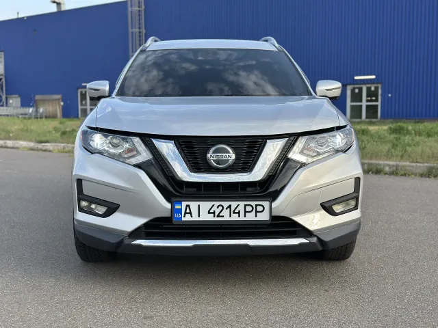 Nissan Rogue - фото 4