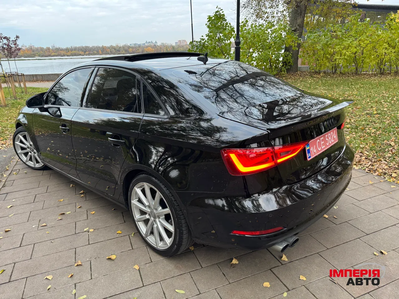 Audi A3 - фото 5