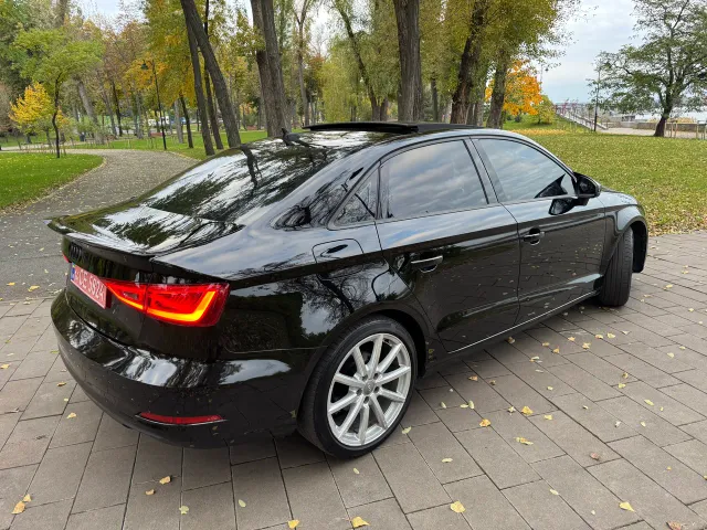 Audi A3 - фото 3