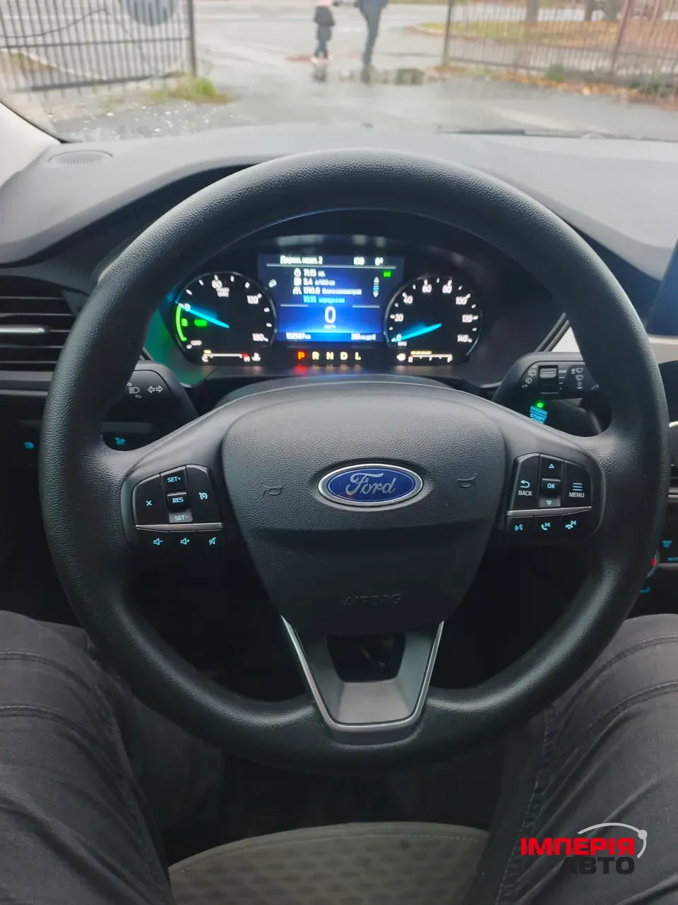 Ford Escape - фото 10