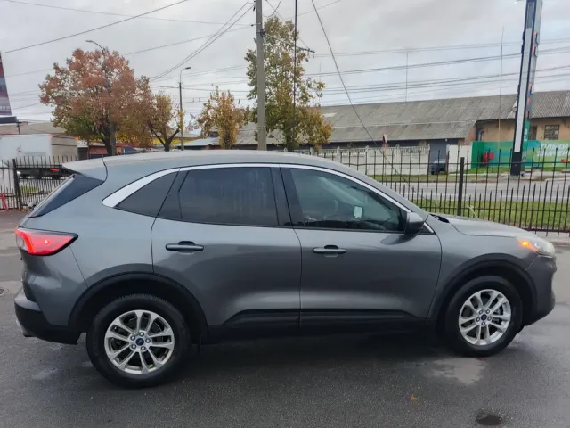 Ford Escape - фото 4