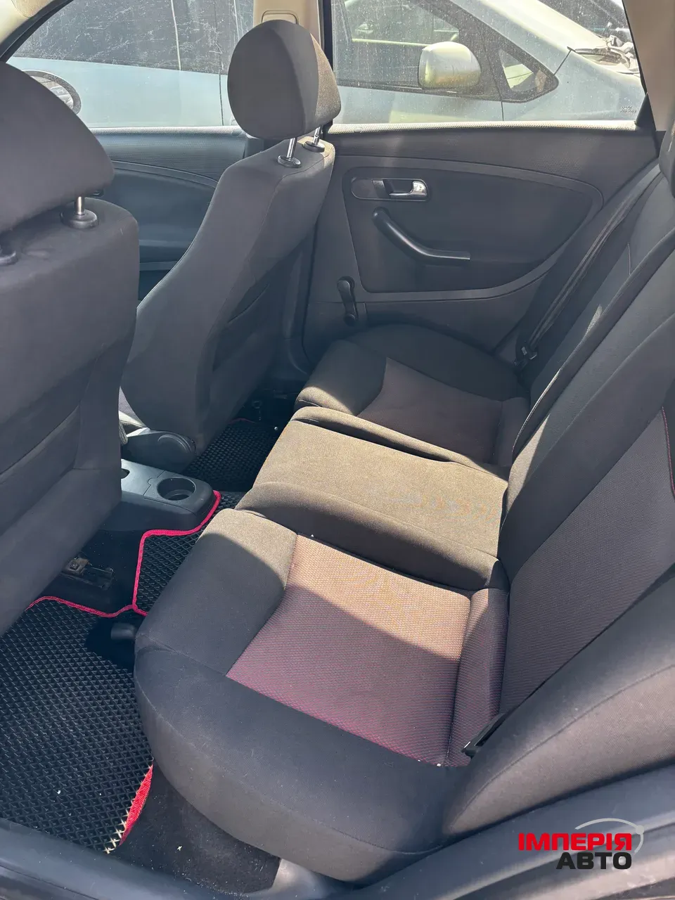 SEAT Ibiza - фото 5